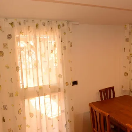 Via Lombardo Casa de Férias