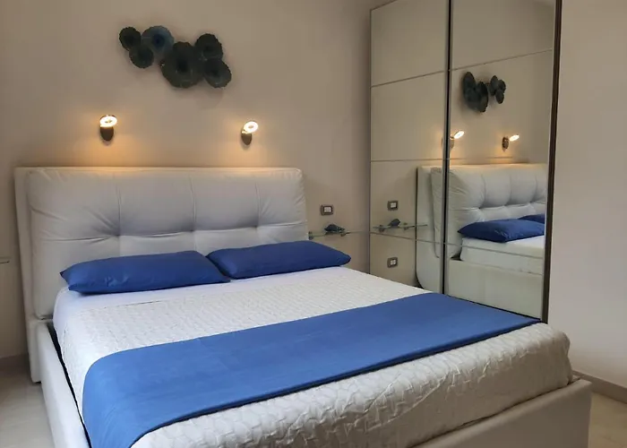 Via Lombardo Giardini Naxos