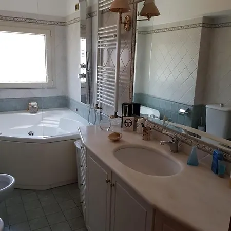 Via Lombardo Giardini Naxos