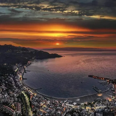 Via Lombardo Prázdninový dům Giardini Naxos