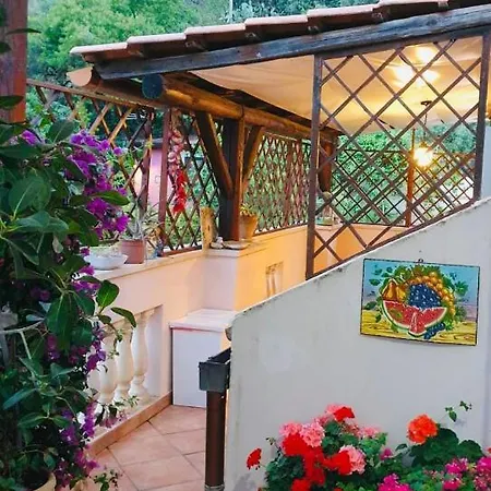 Via Lombardo Prázdninový dům Giardini Naxos